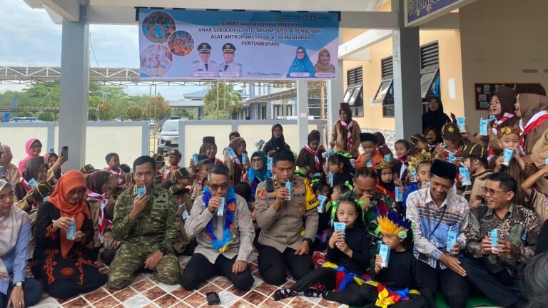 Tekan Stunting, Pemkab Kutim Distribusikan Susu Gratis dan 342 Set Alat Ukur Pertumbuhan