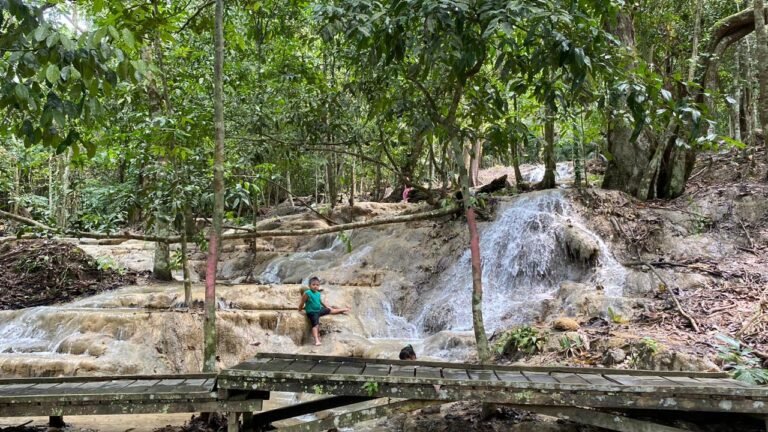 Tak Hanya Indah, Tangga Bidadari Simpan Jejak Geologi Jutaan Tahun